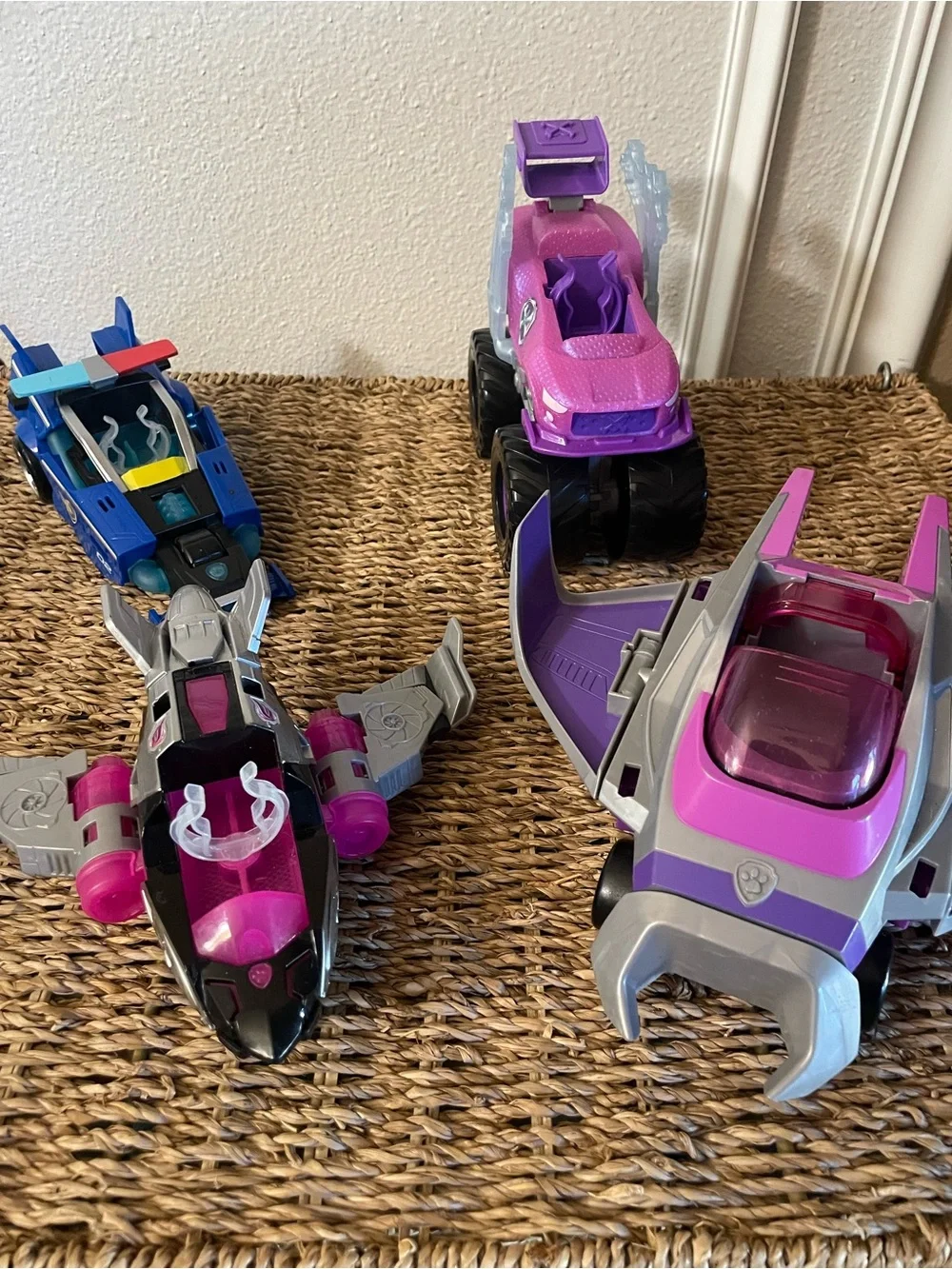 Paw Patrol Spin Master HTF Rescue Vehicles Lot of 4!